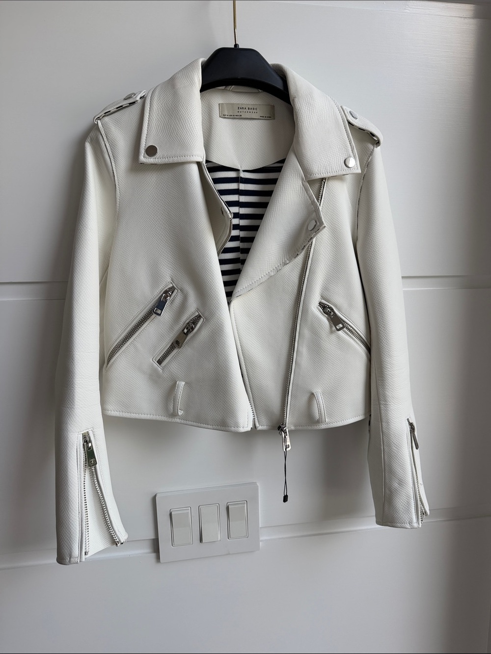 Zara Cream Faux Leather Biker Jacket with Silver Hardware
